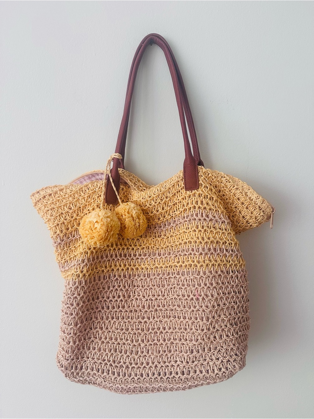 Merona Woven Paper Tote Shoulder Bag Pom Poms Beige Yellow Beach Summer Boho